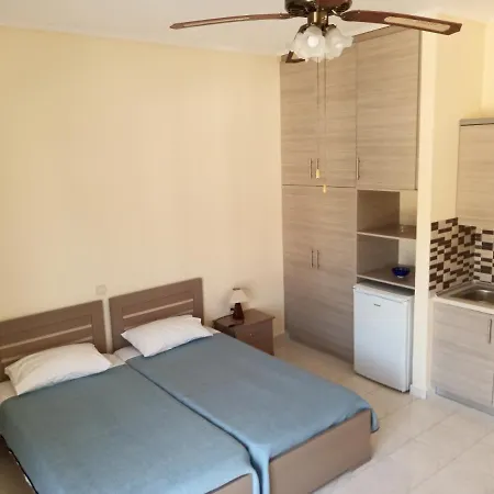 טסיליבי Panagiotis I & II Stds And Apts מראה חיצוני תמונה