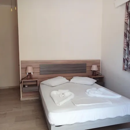 טסיליבי Panagiotis I & II Stds And Apts מראה חיצוני תמונה