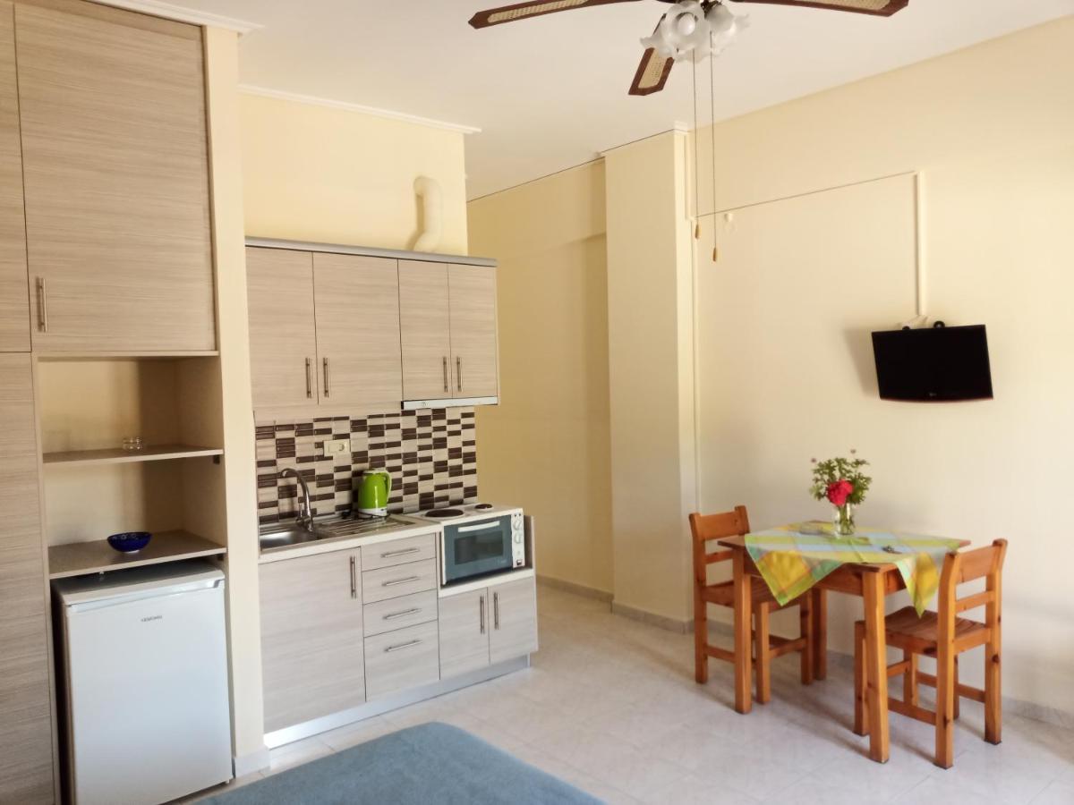 Panagiotis I & Ii Stds And Apts * Planos