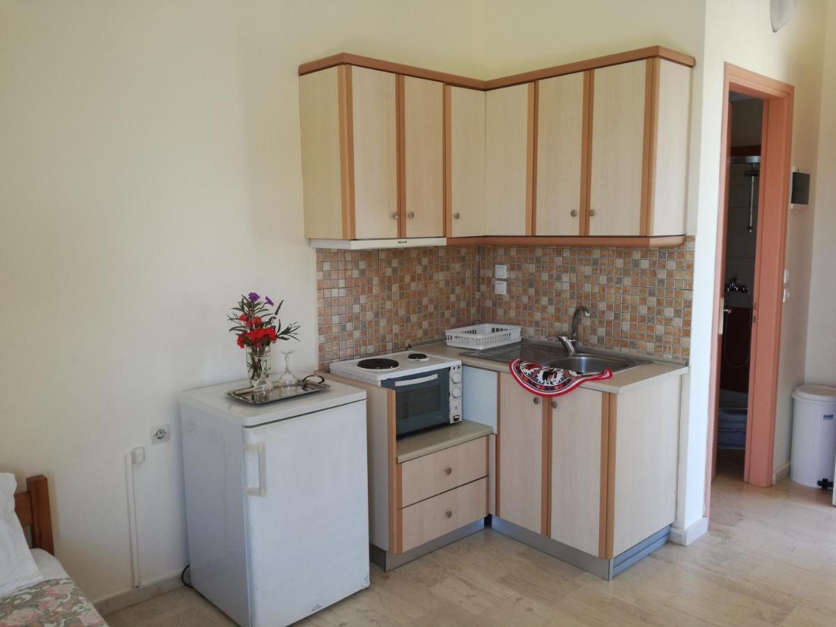 Panagiotis I & Ii Stds And Apts Apartment *